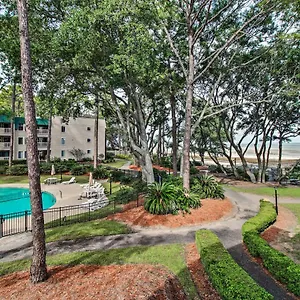 Oceanfront With Pool Access Apartment Hilton Head Island